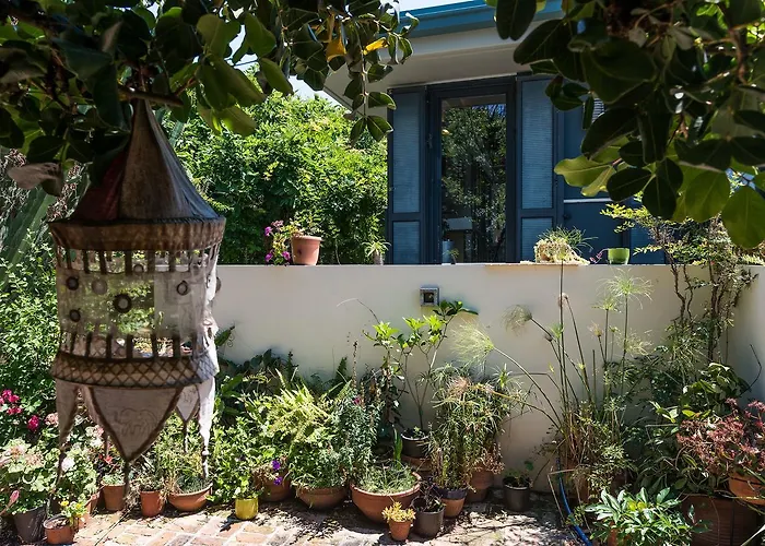 Artistic Pool Private La Canea