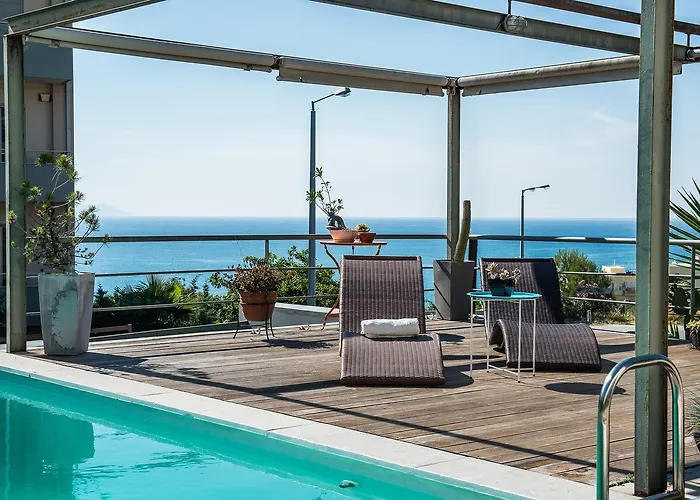 Artistic Pool Private * La Canea