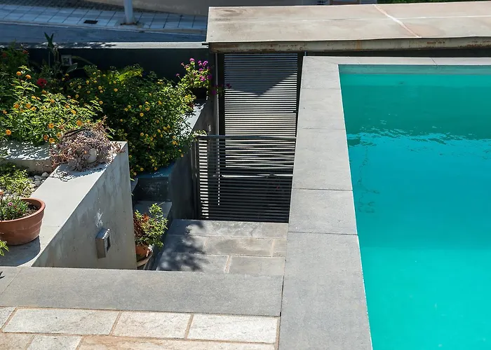 Villa Artistic Pool Private La Canea