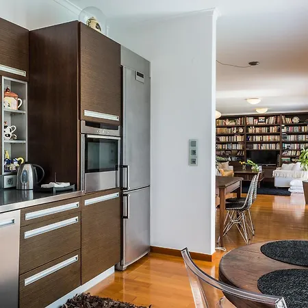 Artistic Pool Private