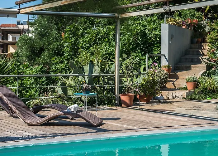 Artistic Pool Private Villa